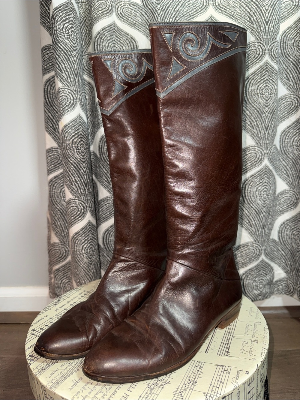JOAN & DAVID Couture Vintage Italian Leather Tall Boots Size 7.5M